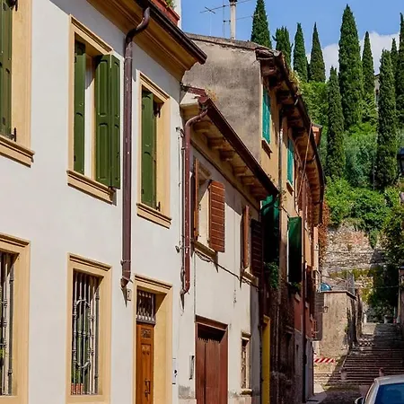 La Terrazza Sul Teatro Apartman Verona