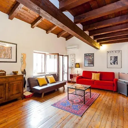 Apartment La Terrazza Sul Teatro Verona